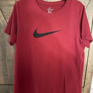 Nike Men’s Burgundy Short Sleeve T-Shirt with Black Swoosh